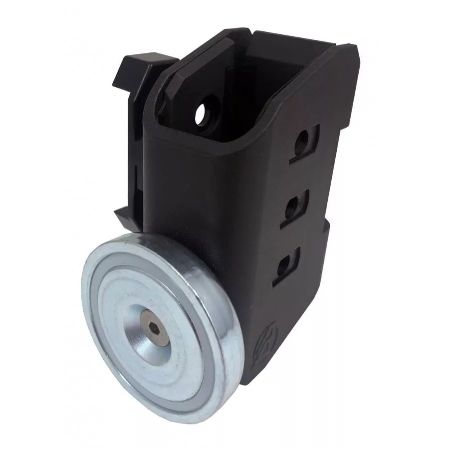 Alpha-XiP with Magnet