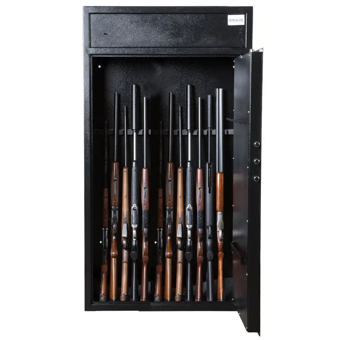 STEALTH A CAT DELUXE GUN SAFE: 24 GUN DOUBLE DOOR